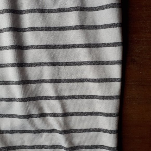 5 for 10 - Hooded Tank Top - Picture 4 of 4